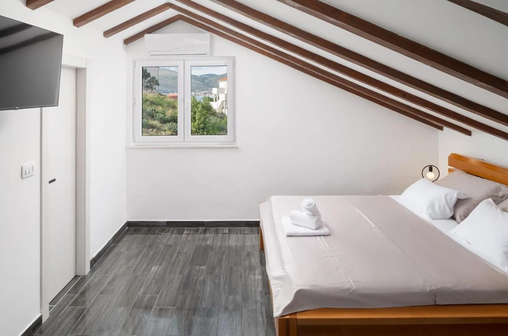 Luxury Villa Jakov With Pool تروغير