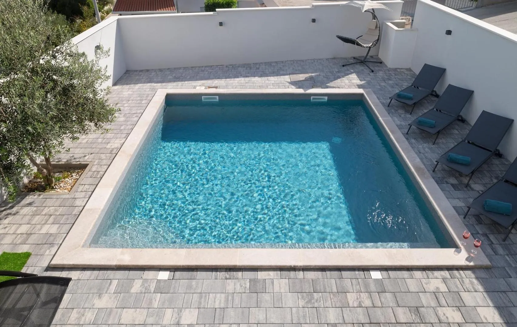 Luxury Villa Jakov With Pool تروغير